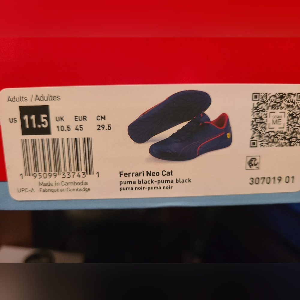 Men Ferrari black/red puma shoes